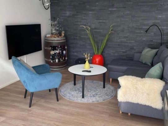 Nyistandsat Hojloftet Kaelderlejlighed Pa 70 M2 I Viborg Centrum, Med Plads Til 4 Personer Exteriér fotografie